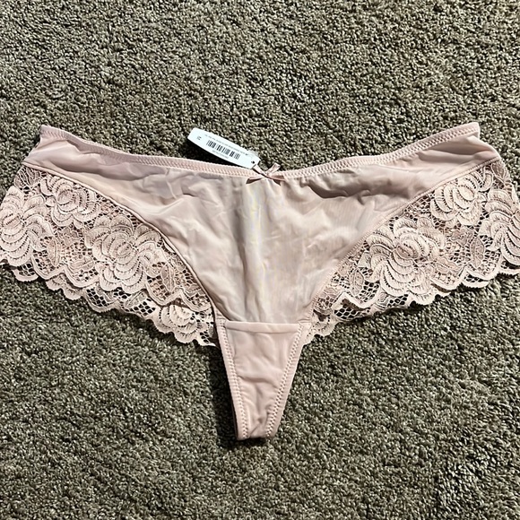 Adore me Panty - Picture 1 of 3